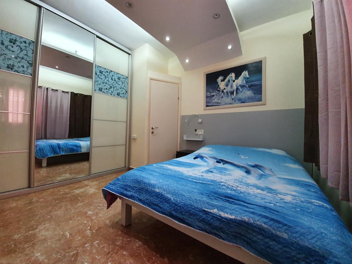 Ezore Yam Apartmens - Elmali'Akh St. 4 Bat Jam Exteriér fotografie